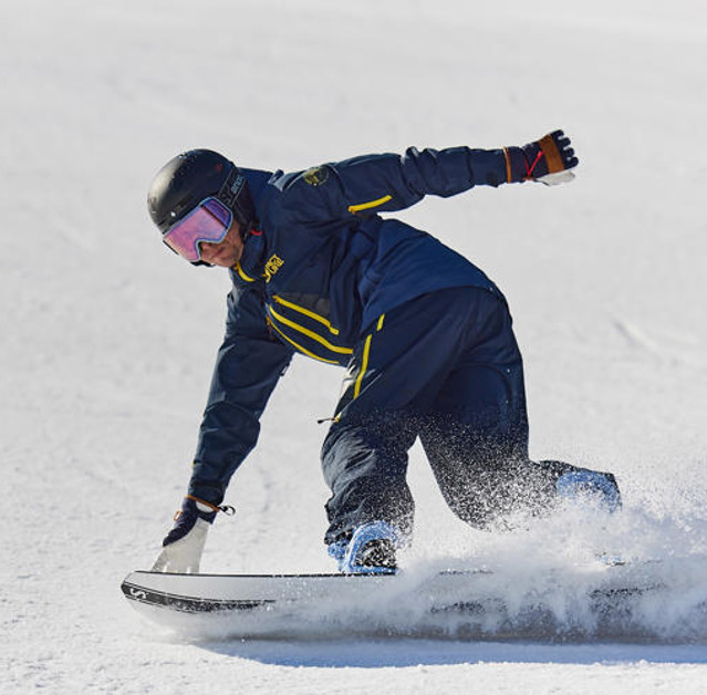 Isaberg 220311 1087 Snowboard