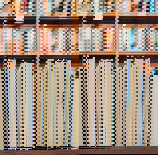 Böcker Bokhyllor Unsplash.Com