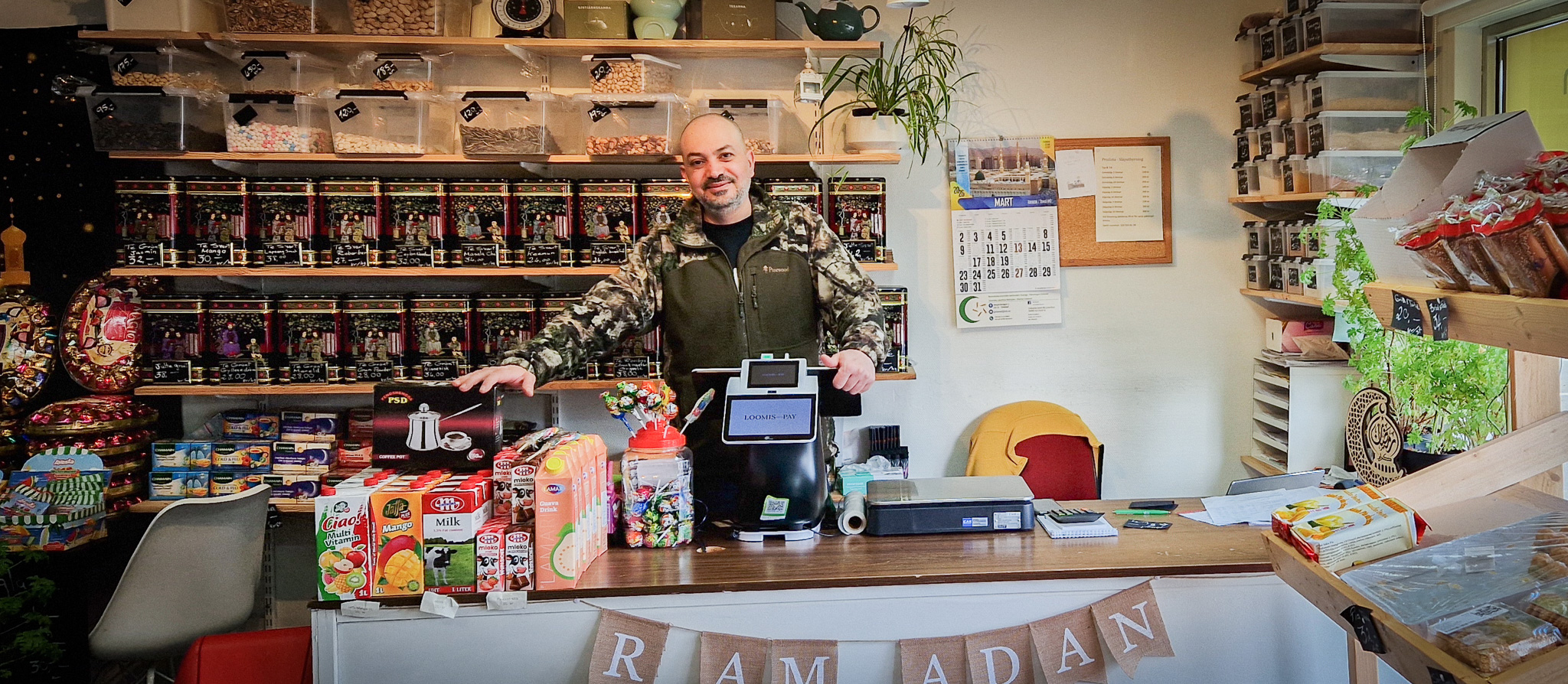 Parfymhandlaren Från Dubai Hittade Hem I Gnosjö 81